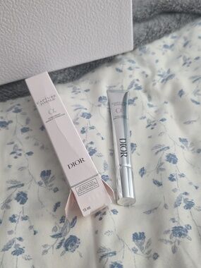 Dior Capture Totale Hyalushot Wrinkle Corrector NIB $96 In store!!!